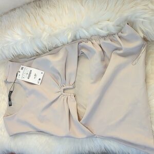 Zara beige Cut Out Elastic Top 7901/031